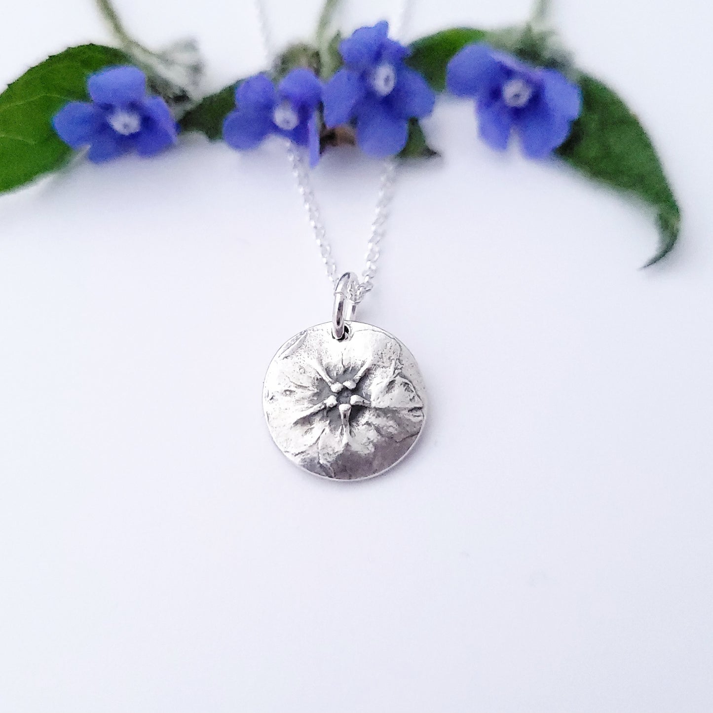 Mini-alkanet-forget-me-not-pendant-necklace-6