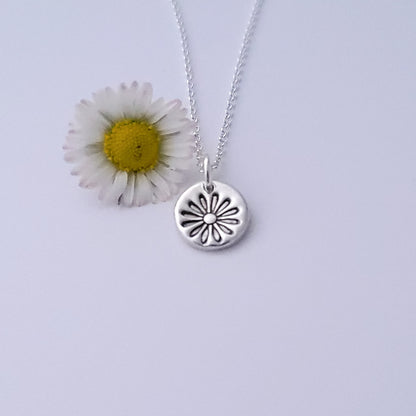 Sterling Silver Tiny 1cm Stamped Daisy Flower April Birth Flower Pendant Necklace