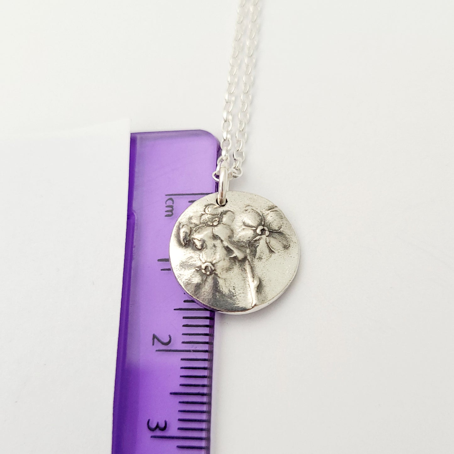 Sterling-silver-forget-me-nots-medium-pendant-necklace-7