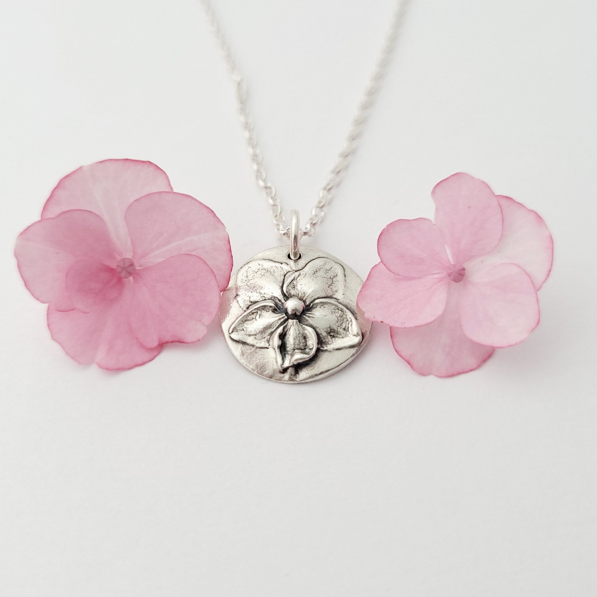 Sterling-silver-hydrangea-flower-pendant-necklace-2