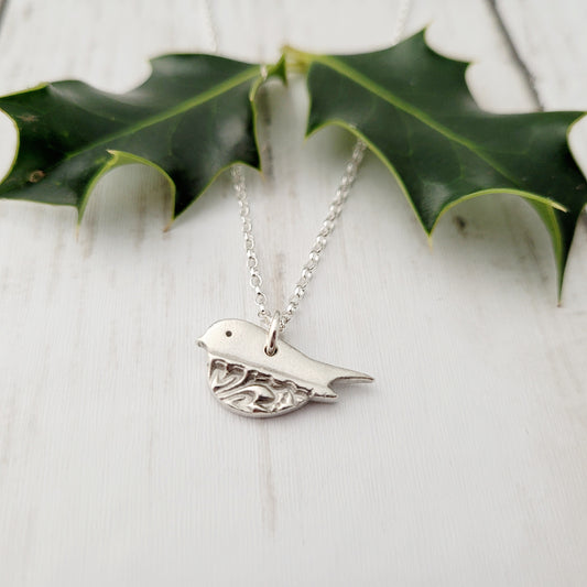 Sterling-silver-robin-bird-pendant-necklace-9