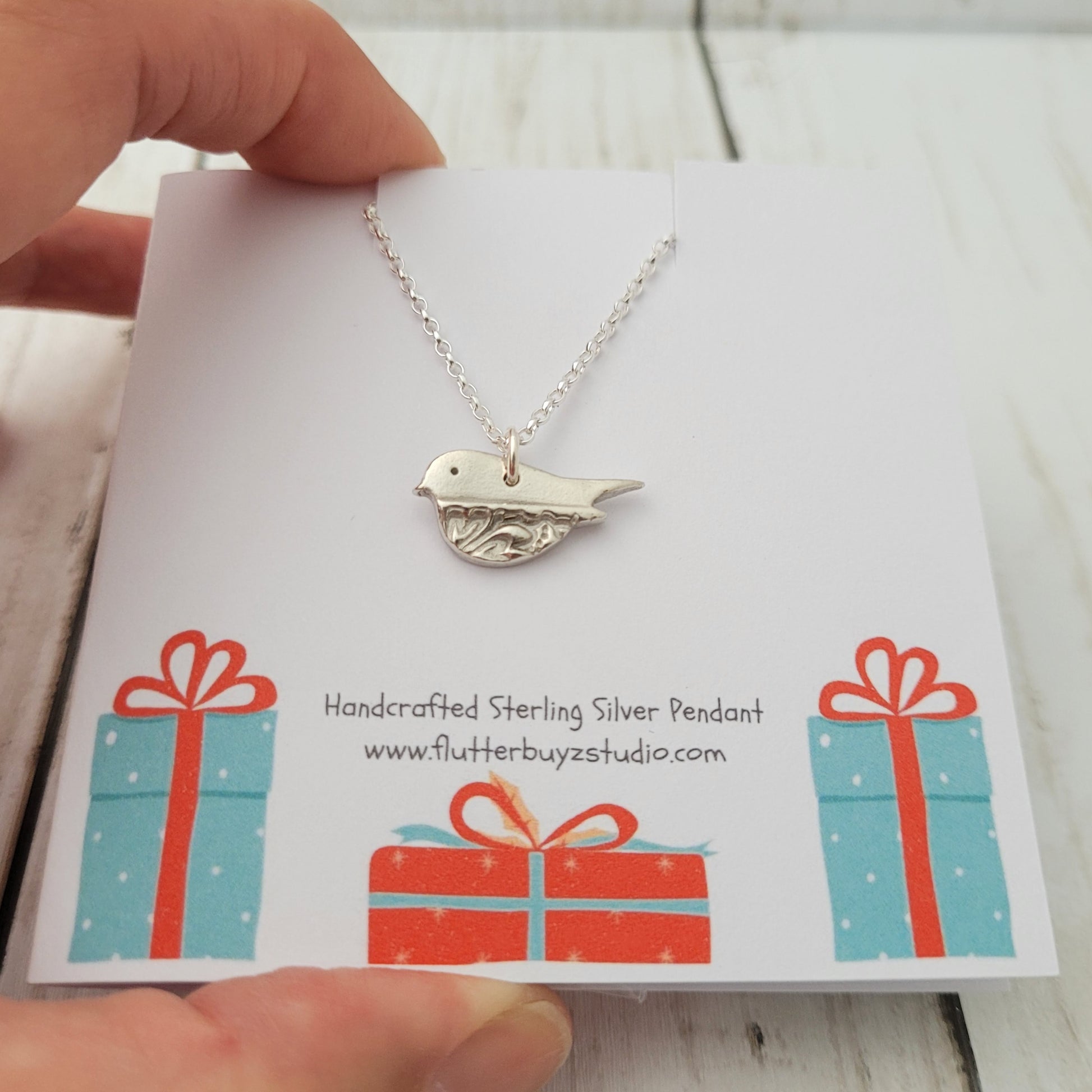 Sterling-silver-robin-bird-pendant-necklace-10