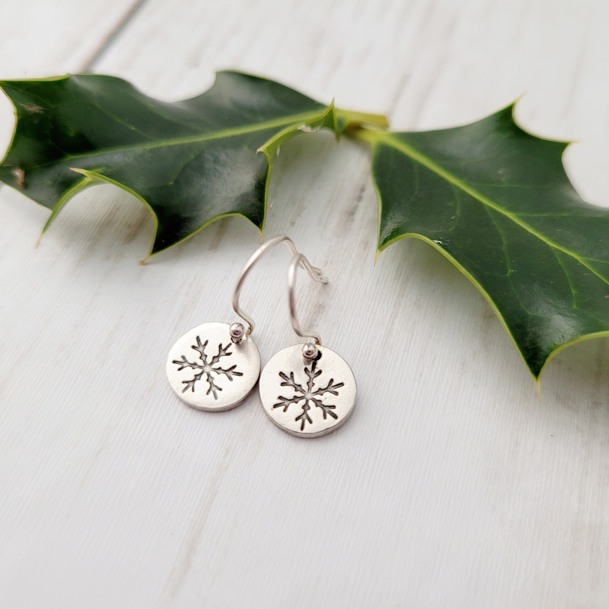 Sterling-silver-snowflake-drop-earrings-0