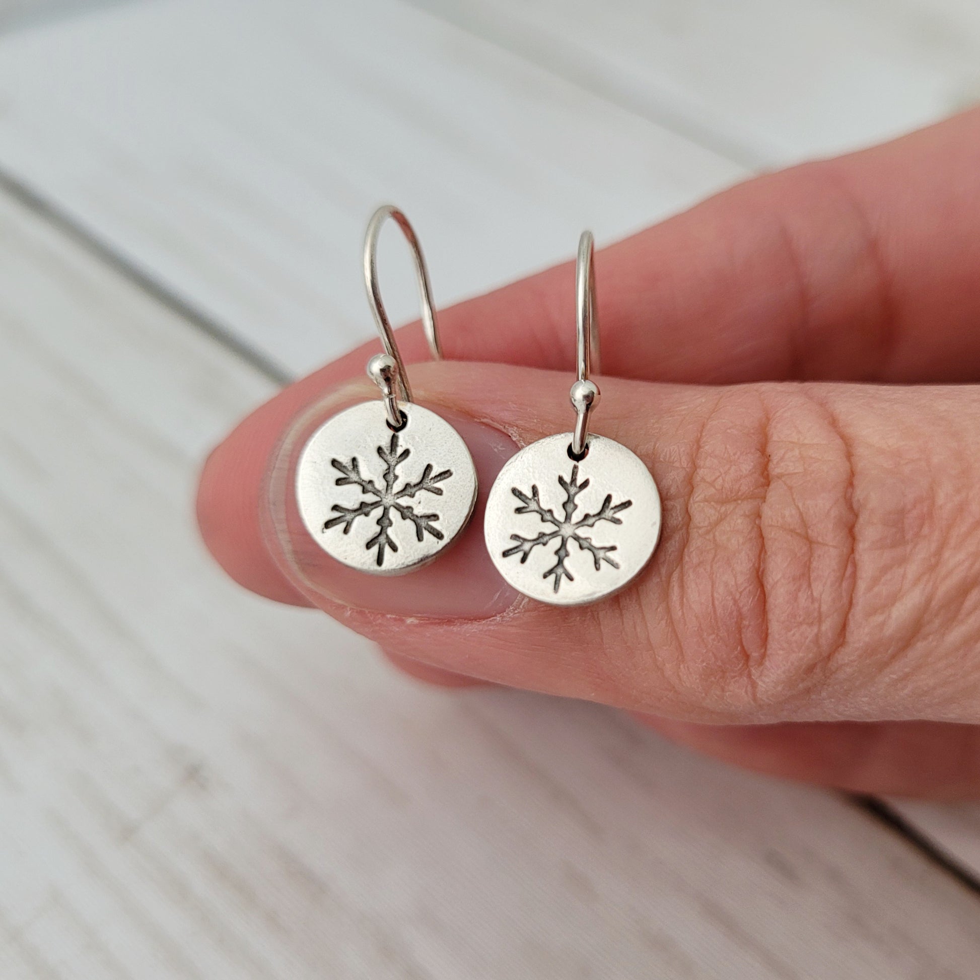 Sterling-silver-snowflake-drop-earrings-4