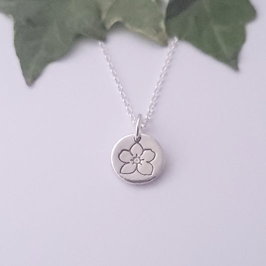 Sterling-silver-forget-me-not-single-flower-pendant-necklace-0