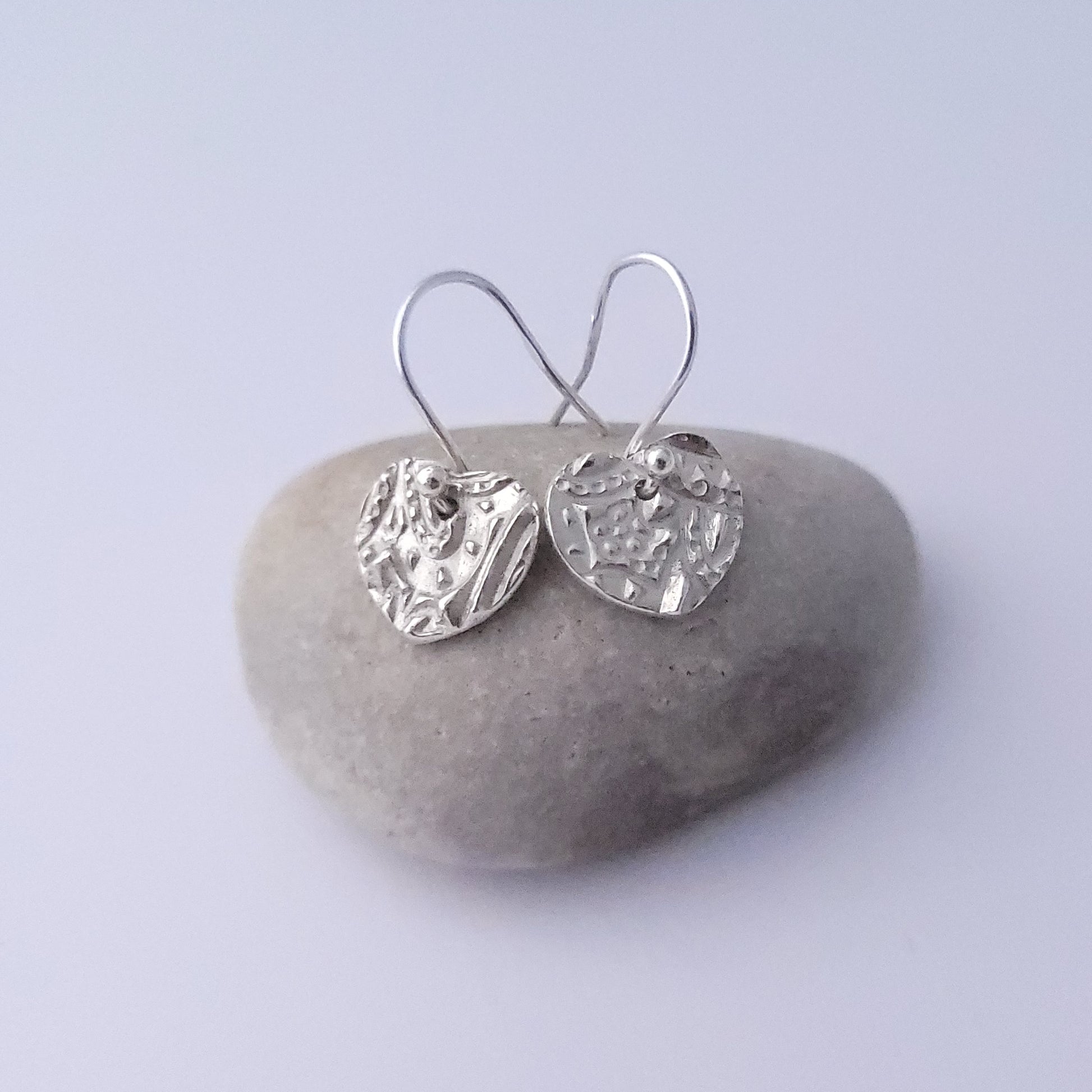 sterling-silver-textured-heart-dangle-drop-earrings-1