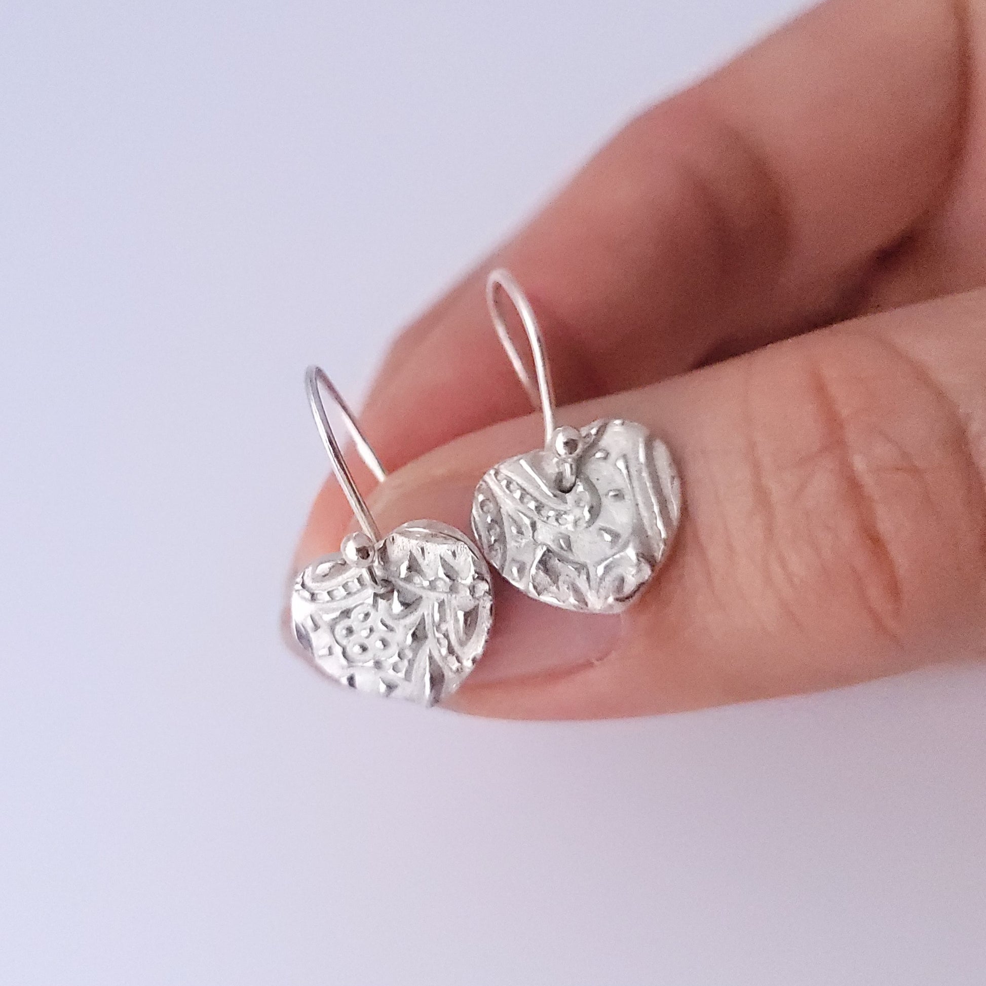 sterling-silver-textured-heart-dangle-drop-earrings-4