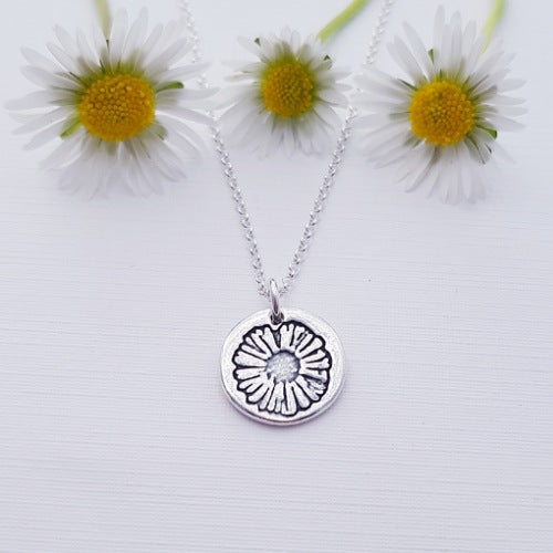 Sterling Silver Daisy Floral Pendant Necklace