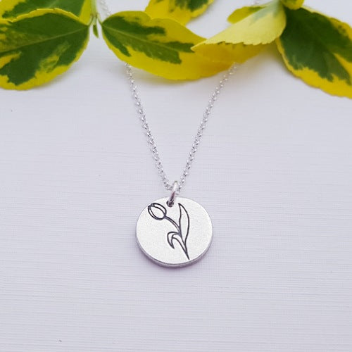 Sterling Silver Mini 1.3cm Tulip Spring Flower Pendant Necklace