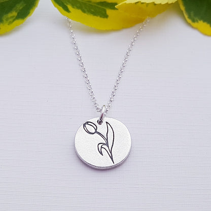 Sterling Silver Mini 1.3cm Tulip Spring Flower Pendant Necklace